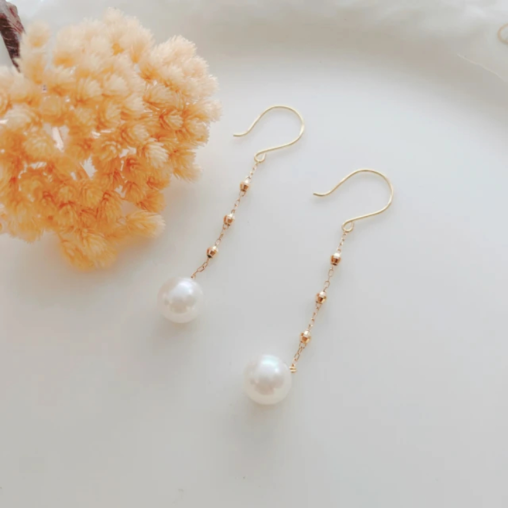 【City Diamond 引雅】18K日本AKOYA珍珠6.5-7mm黃K金長垂掛耳環(東京Yuki系列)