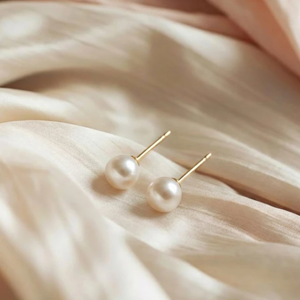 【City Diamond 引雅】網路獨家 10K 天然日本頂級高光 AKOYA 珍珠 4MM 單顆耳環(東京Yuki系列)