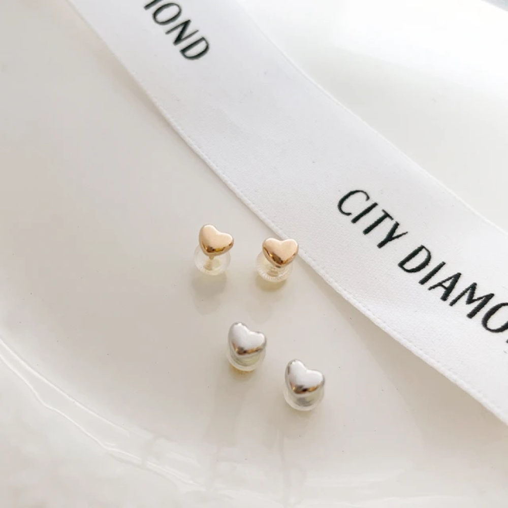 【City Diamond 引雅】18K日本鉑金 玫瑰金 愛心造型 耳環-雙色任選(東京Yuki系列)